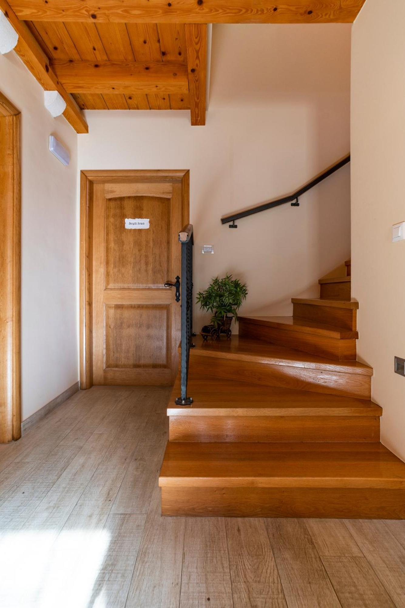 Apartament Vecchia *